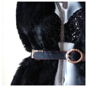 "WORTHINGTON" Faux Fur Sleevless Vest